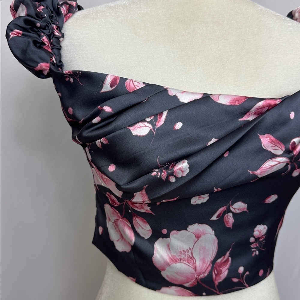 Petal & Pup Arabella Floral Crop Top Size Small Gray Pink - Picture 6 of 12